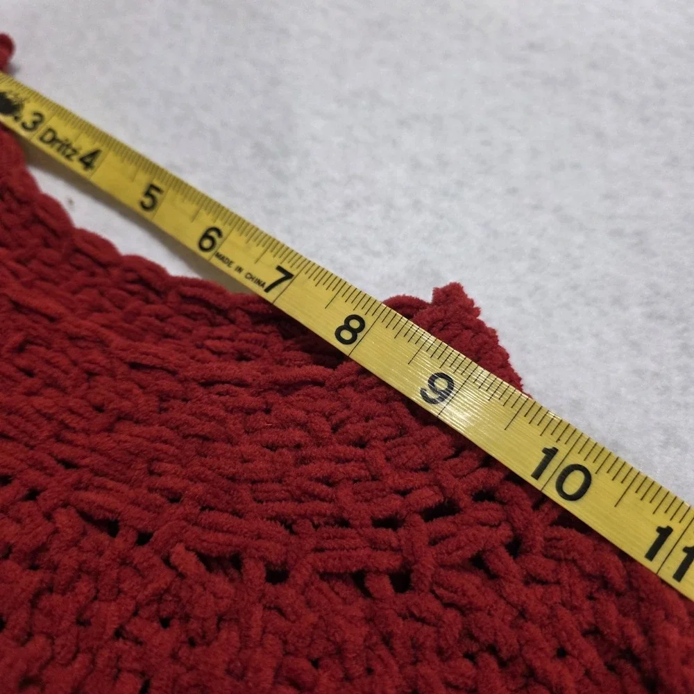 Bee & Willow Deep Red Woven Knit Crochet Christmas Tree Skirt XL 56" GrannyCore - Picture 6 of 8